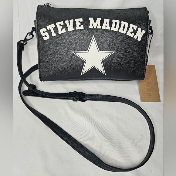 Steve Madden Handbags - Steve Madden Blexi Star Crossbody Purse NWT